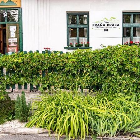 Smrečany Dom Frana Krala酒店 外观 照片